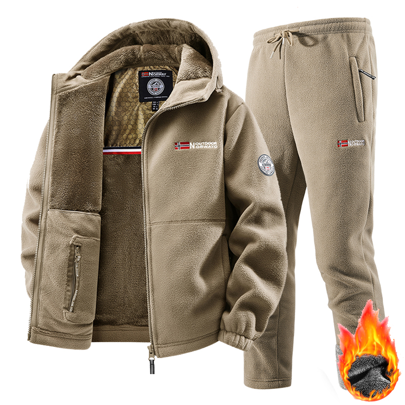Nuovo Set di Abbigliamento Spo - Winter Clothing Essentials recensione e prezzo