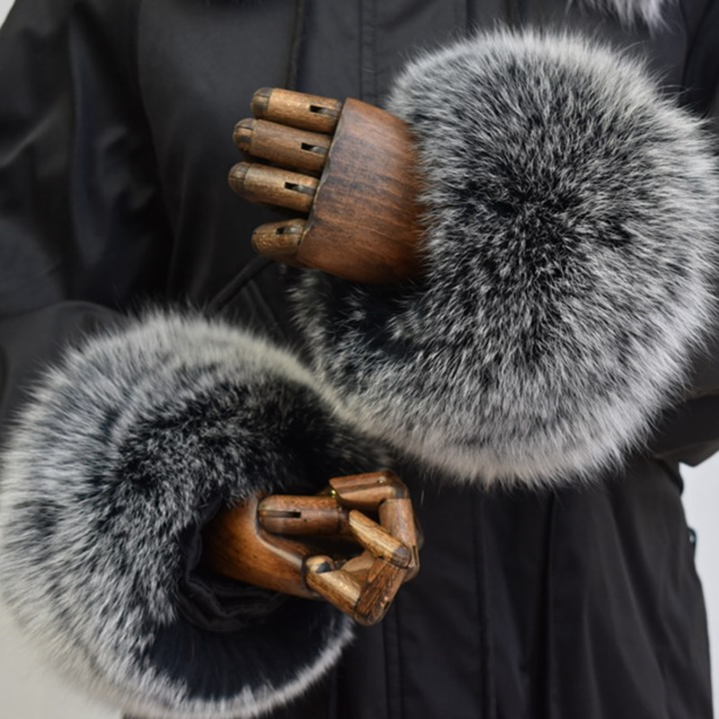 Polsini in pelliccia di volpe  - Winter Clothing Color recensione e prezzo