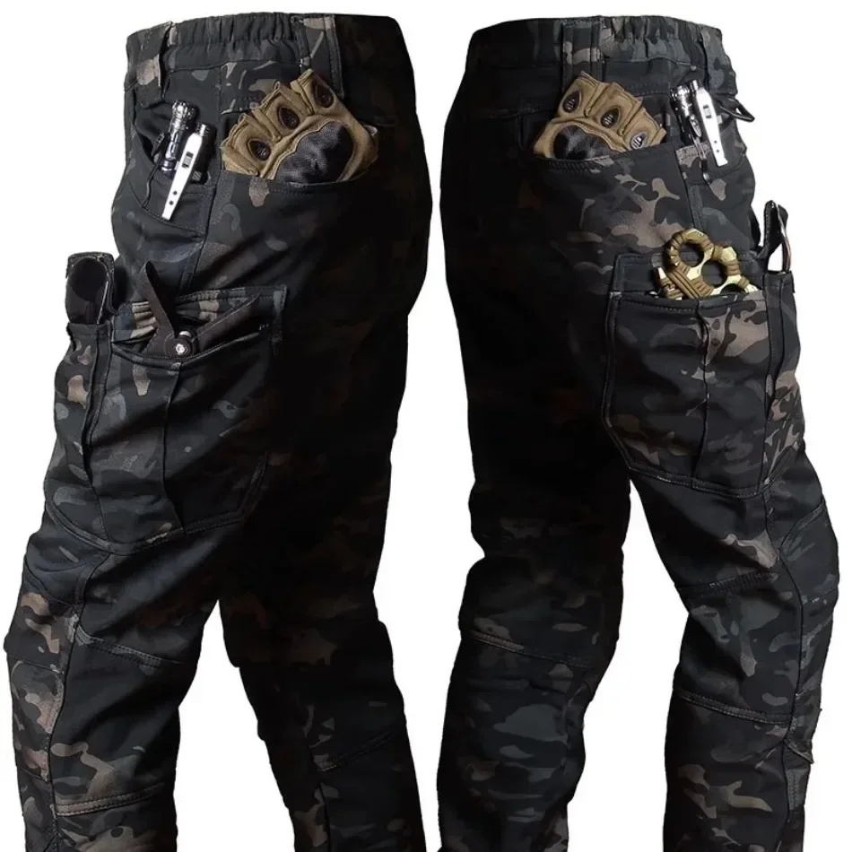 Pantaloni e Giacche Cargo Tatt - Winter Clothing Essentials recensione e prezzo
