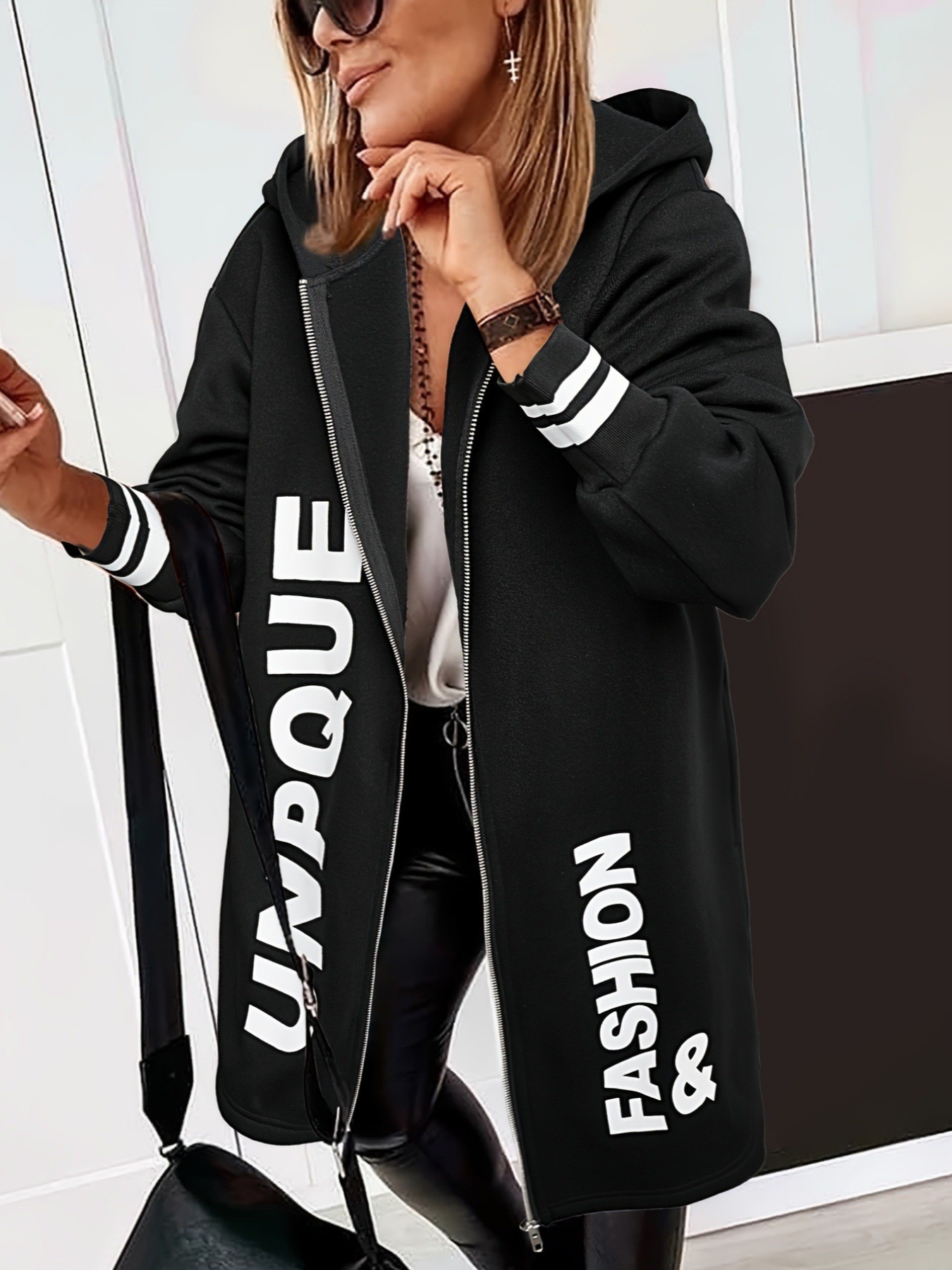 Abbigliamento Donna Autunno In - Winter Clothing Types recensione e prezzo