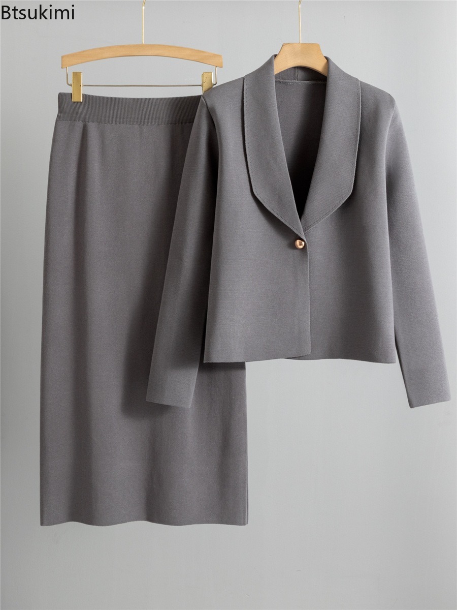 Completo in maglia due pezzi a - Winter Clothing Essentials recensione e prezzo